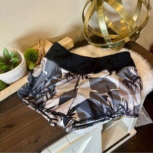 Sweaty Betty Lined Women’s Athletic Shorts Size 10 (see Description) #634